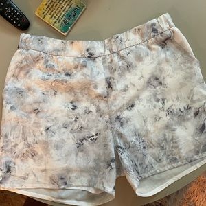 Lulu shorts
